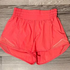 Lululemon High Rise Hotty Hots in Glaze Pink, Size 0